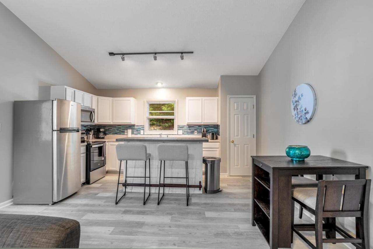 South Asheville Townhome 14 A Arden Bagian luar foto